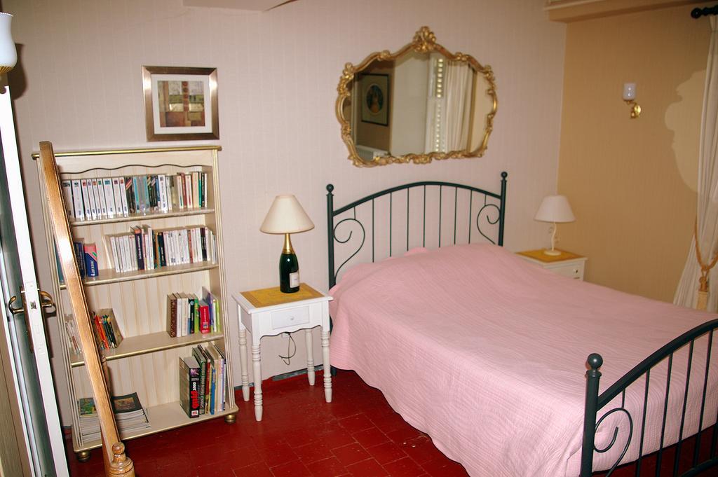 Chambres Au Logis Des Acacias Le Puley Ngoại thất bức ảnh