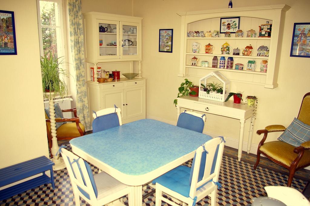 Chambres Au Logis Des Acacias Le Puley Ngoại thất bức ảnh